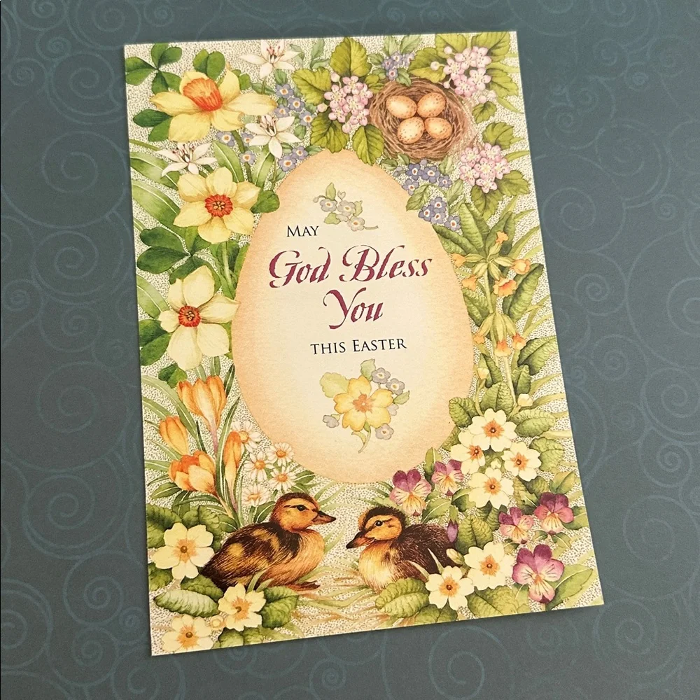 8 Easter Greeting Cards (No Envelopes Included)